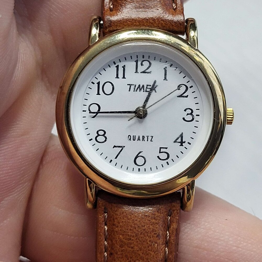 Timex Watch Genuine Leather strap - For Parts & Repair